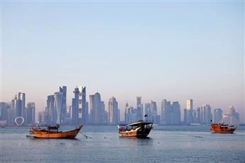 قطر تعلن وقف الأنشطة البحرية احترازيا حتى إشعار آخر