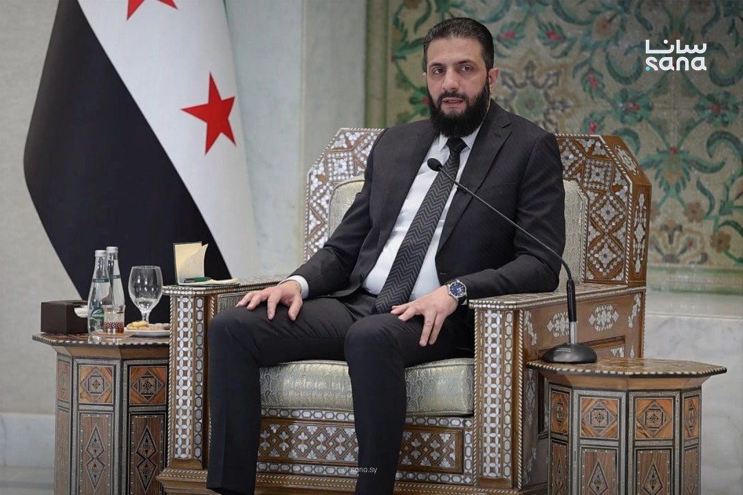 الرئيس الشرع يلتقي وفداً من ممثلي منظمات المجتمع المدني في سوريا