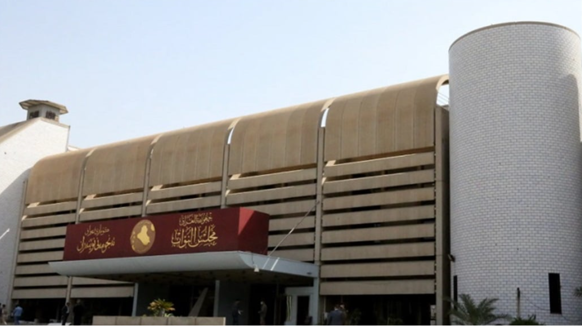 لجنة التربية النيابية تقترح حذف أجزاء من المناهج وتعديل مواعيد الامتحانات