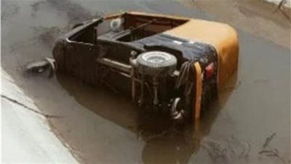 إصابة 3 أشخاص في حادث انقلاب "توك توك" بالدقهلية