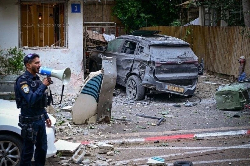إعلام إسرائيلي: وضع "إسرائيل" أسوأ مما كان عليه قبل الحرب في جميع الجبهات