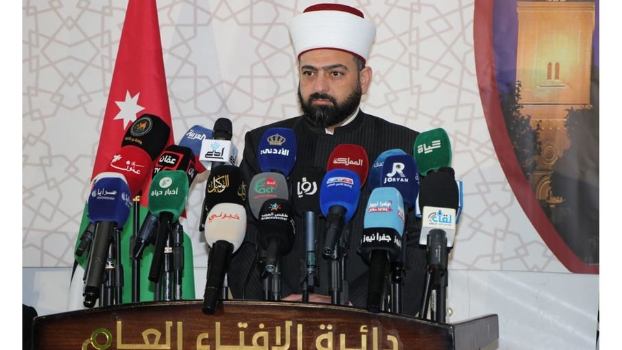 مفتي المملكة: قرار إثبات الهلال شرعي ويستند لمعايير علمية