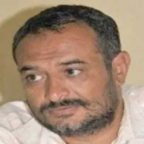 عن مقابلة المحافظ الأسبق علي المعمري