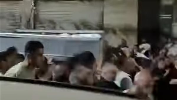 عاد من السعودية لقدره، جنازة مهيبة لـ"عريس نبروه" بعد مقتله قبل حفل زفافه (صور)