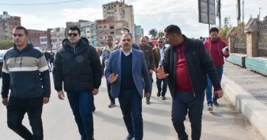 محافظ الشرقية يطمئن على المراحل النهائية لتطوير وتجميل شارع سعد زغلول