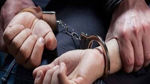 تجديد حبس عاطلين بتهمة حيازة كمية من مخدر الآيس في المرج