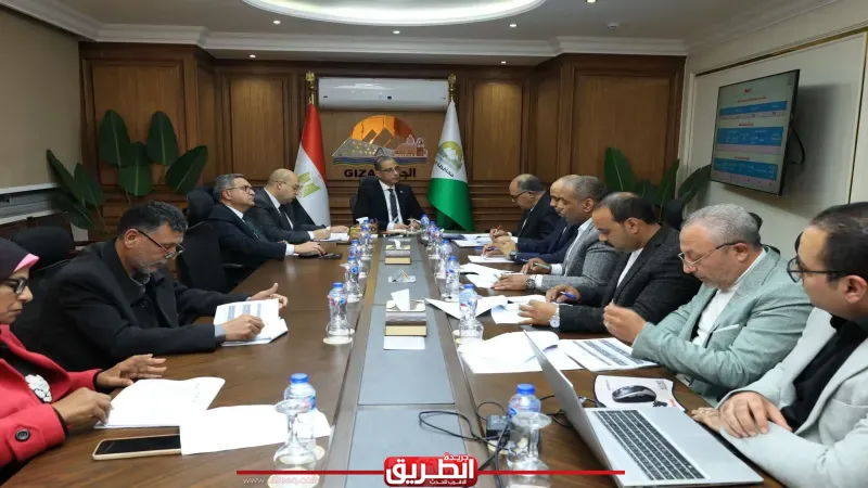 المحافظ يوجه بسرعة البت في طلبات التصالح بالمناطق الصناعية والاستثمارية بالصف