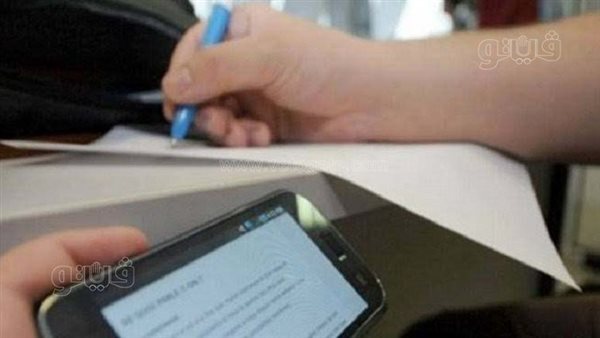 جروبات الغش تزعم نشر صور لامتحانات الدراسات الاجتماعية لطلاب الإعدادية بالقاهرة