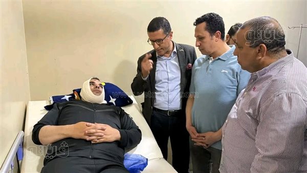 مشاجرة داخل مركز شباب أبوحماد تنتهي بإصابة المدير بجرح قطعي في الرقبة