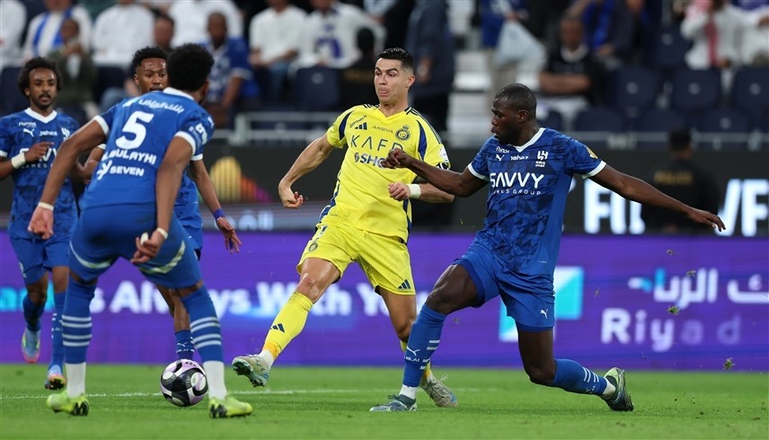 الهلال يخطط لـ"قلب الطاولة".. هل يؤجل إينزاغي أفراح النصر في الرمق الأخير؟