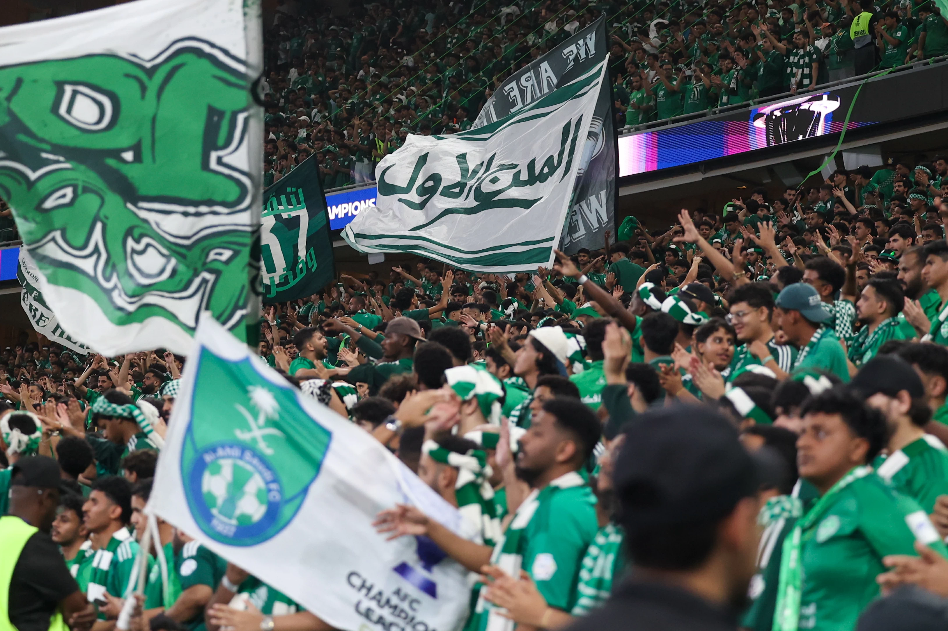 مصادر لـ«عكاظ»: رئيس الأهلي يطلب شراء تذاكر