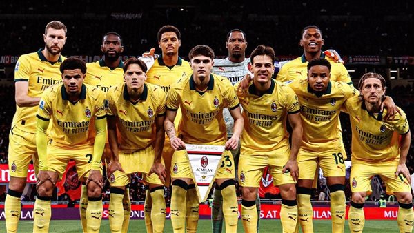 الدوري الإيطالي، ميلان يتأخر بهدف أمام كومو في الشوط الأول