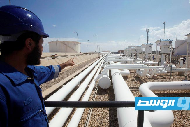 مع تضاعف الإيرادات النفطية.. لماذا لا ينعكس التحسن على معيشة الليبيين؟