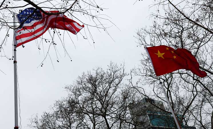 بكين تحضّ واشنطن على إلغاء الرسوم الجمركية الأحادية بعد قرار المحكمة العليا