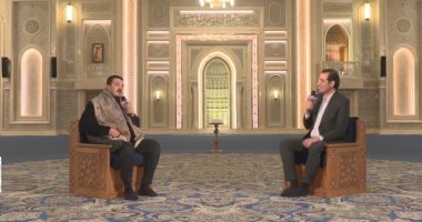 المنشد أحمد العمري لـ«باب الرجاء»: النقشبندي مدرسة روحية تتجاوز الأنغام
