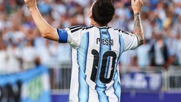 ميسي يحطم رقم أسطورة أفريقيا في كأس العالم 2026