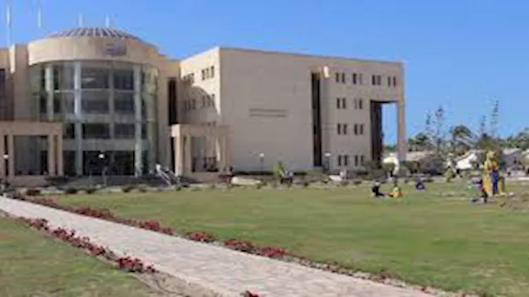 تنسيق 2026.. كليات وبرامج جامعة حلوان الأهلية