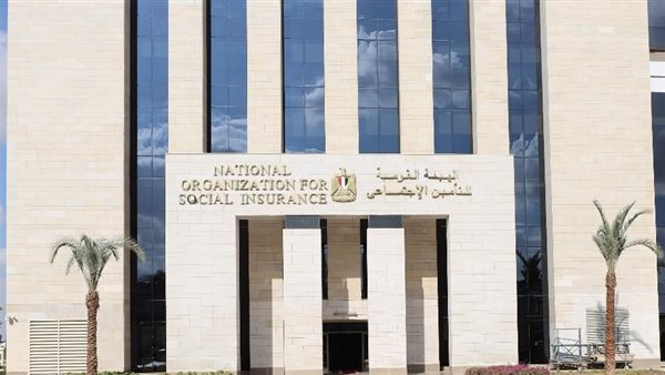 من 60 إلى 65 عاما.. تفاصيل خطة حكومية لرفع سن المعاش (المواعيد والمراحل)| عاجل