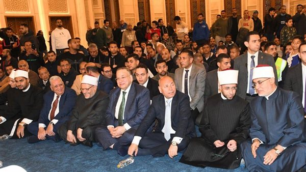 الأوقاف تحتفل بذكرى فتح مكة من مسجد العلي العظيم (صور)