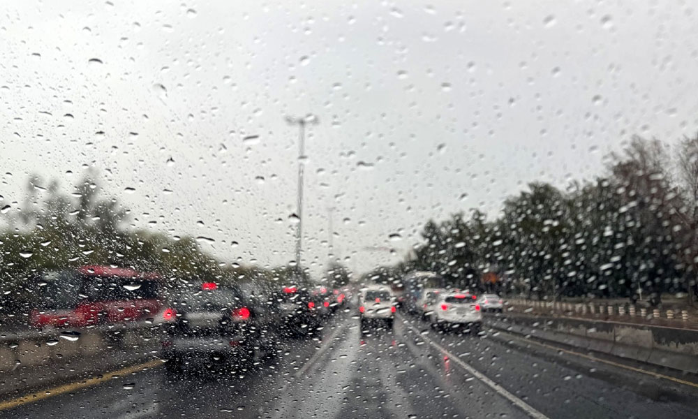 الأرصاد الجوية: أمطار متفرقة مساء اليوم حتى غدا ليلا وتعاود صباح الثلاثاء حتى مساء الخميس