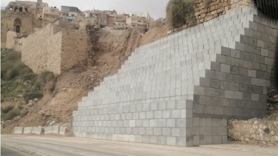 بعد 6 أشهر على حادثة الانهيار.. سور قلعة الكرك بانتظار أعمال الترميم