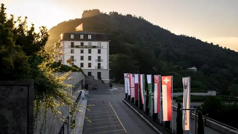 مكان محادثات أمريكا وإيران.. ماذا نعرف عن منتجع بورجنستوك ؟