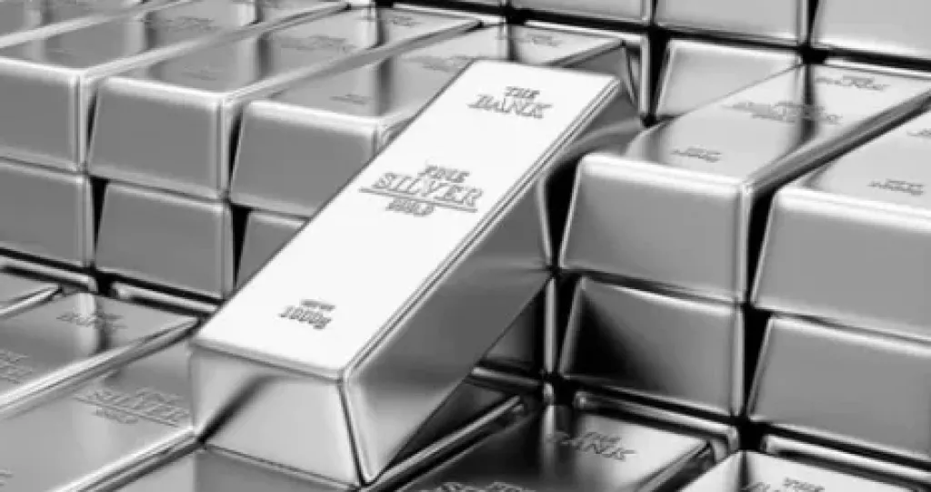 استقرار أسعار الفضة اليوم الأحد 15 مارس 2026 وسط زيادة الطلب على السبائك