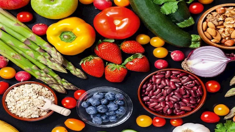 هل تناول الألياف صباحا يعزز الشبع ويحسن صحة الأمعاء؟