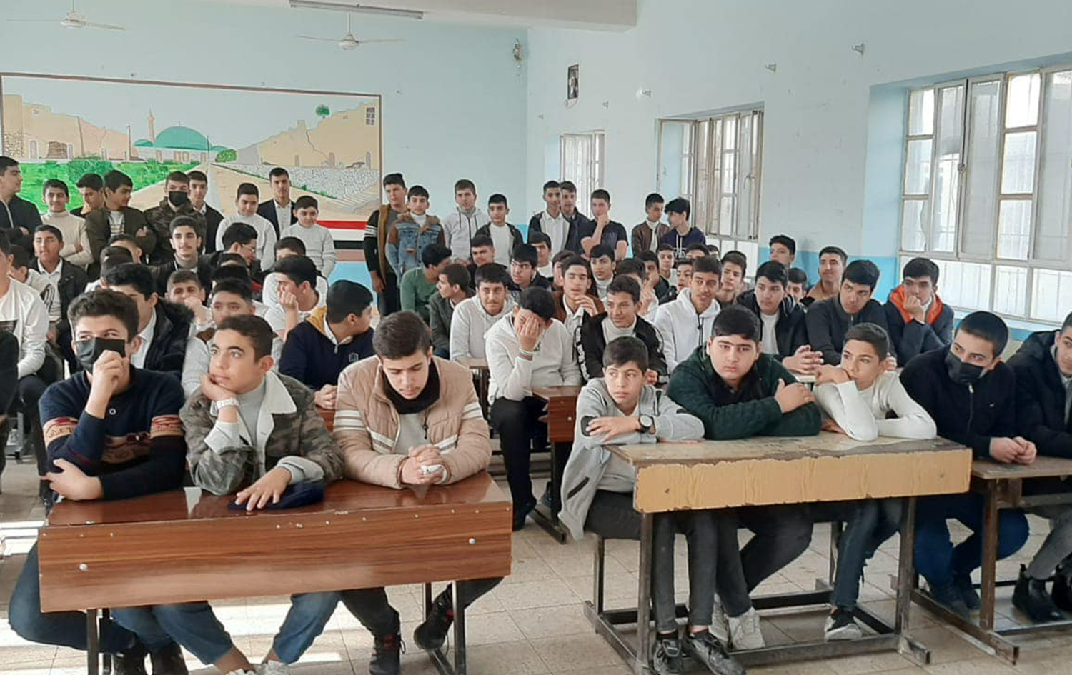 معلموها ومحاضروها المجانيون نحو 35 ألفاً.. كركوك تطالب بتخصيص أراض لبناء مدارس