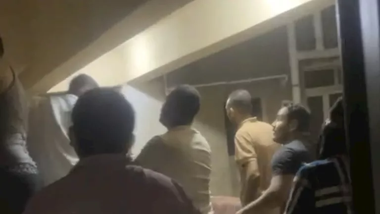 بعد استغاثة سيدة في بث مباشر.. ضبط طرفي مشاجرة بالأسلحة البيضاء في بور