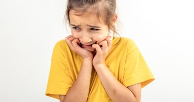 ابنك بيعيط كتير؟ 6 طرق لمساعدته على تنظيم مشاعره وإدارة انفعالاته