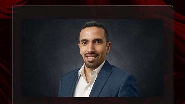الأهلي يعلن تعيين عبد الله شحاتة مستشارا قانونيا لقطاع كرة القدم