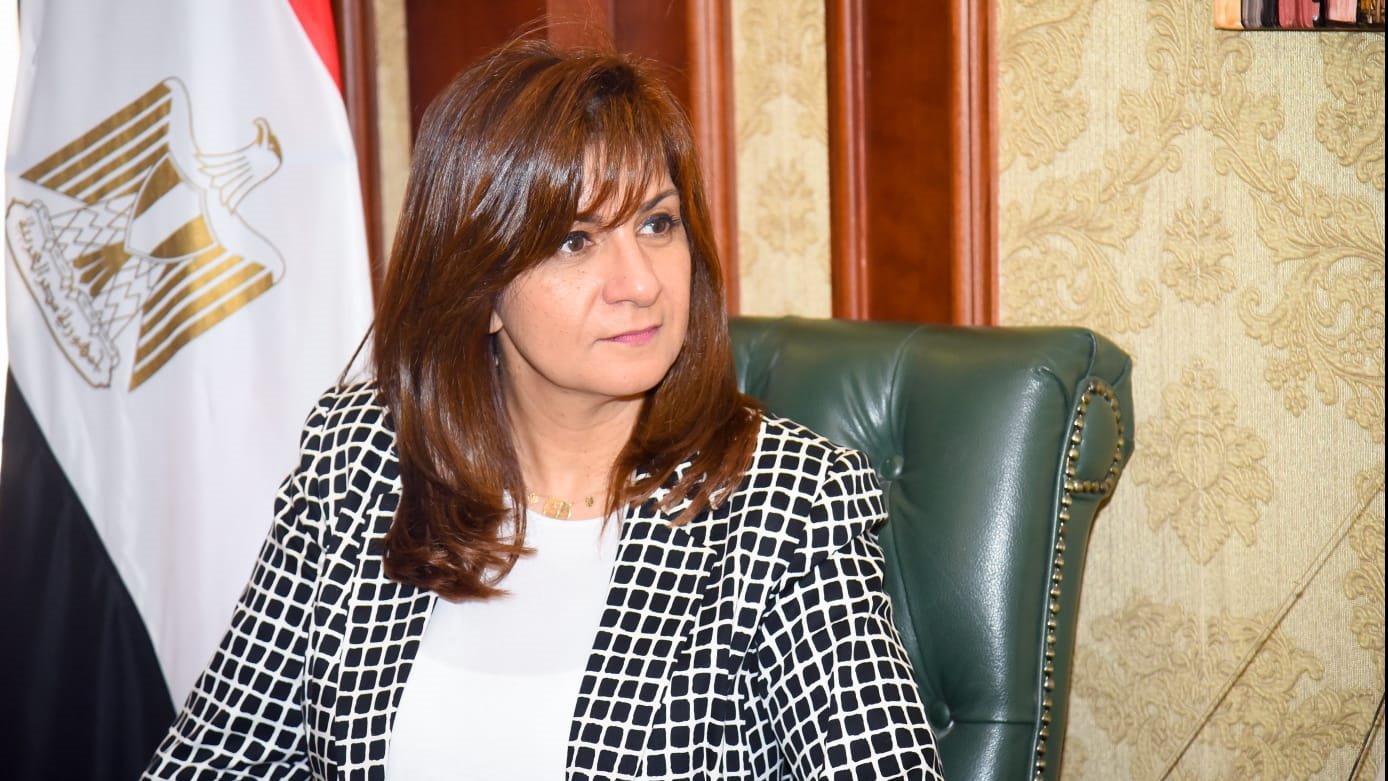 نبيلة مكرم: الأزمات الإنسانية قد تتحول إلى نقاط تحول في حياة الإنسان