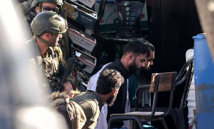 نادي الأسير: إسرائيل اعتقلت 100 فلسطيني بالضفة منذ بداية رمضان