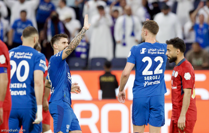 أمام ضمك.. الهلال ينهي انتظار 4 أعوام بهدف سافيتش