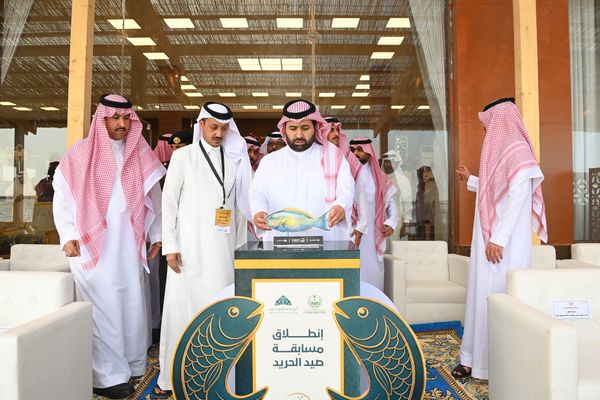 أمير جازان يطلق فعاليات صيد الحريد بفرسان