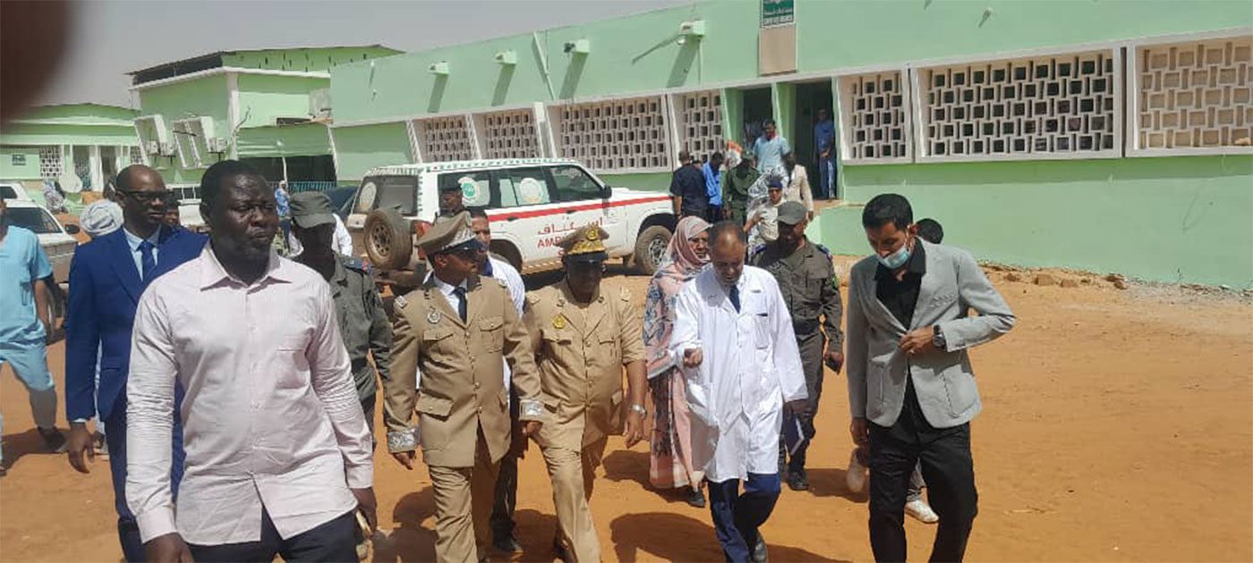 والي الحوض الغربي يتفقد بعض المؤسسات الصحية في لعيون