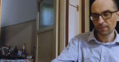 رجل إيطالى يثير الجدل بادعاء امتلاكه أسرع ردود فعل فى العالم