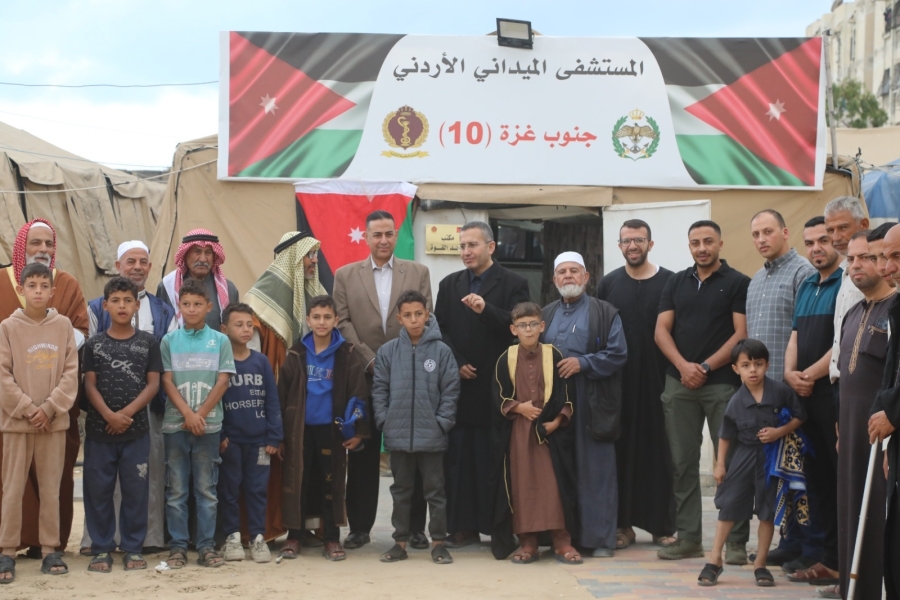 المستشفى الميداني جنوب غزة/10 يستقبل وجهاء محليين بمناسبة عيد الأضحى