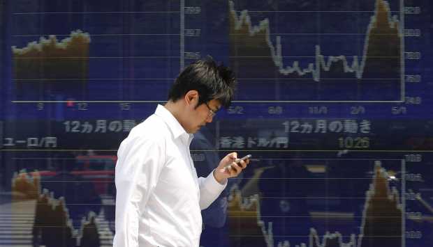 نزيف التكنولوجيا يهوي ببورصة طوكيو.. ونيكاي يفقد مئات النقاط في جلسة مضطربة