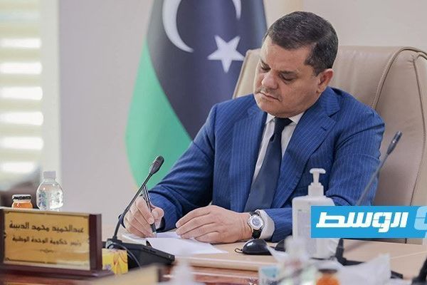 «حكومة الوحدة» توقف منح التأشيرات في المطارات بشكل موقت
