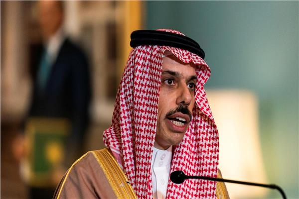 السعودية: على إيران مراجعة موقفها والتوقف عن الاعتداء على الدول العربية