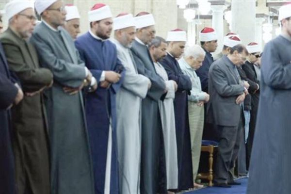 مزامير رمضان.. رحلة أئمة «تراويح وتهجد الأزهر» من «الاختبار» إلى «سحر الملايين»