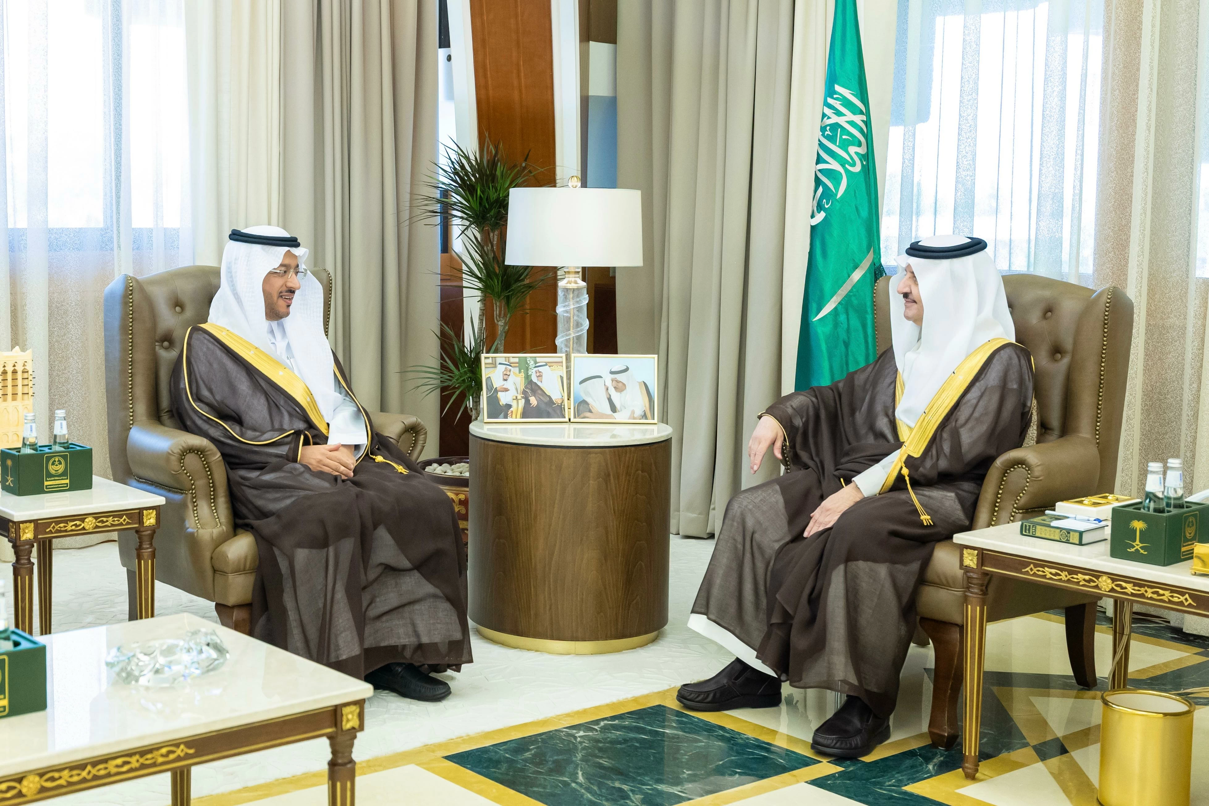 أمير الشرقية يستقبل نائب وزير التعليم العام