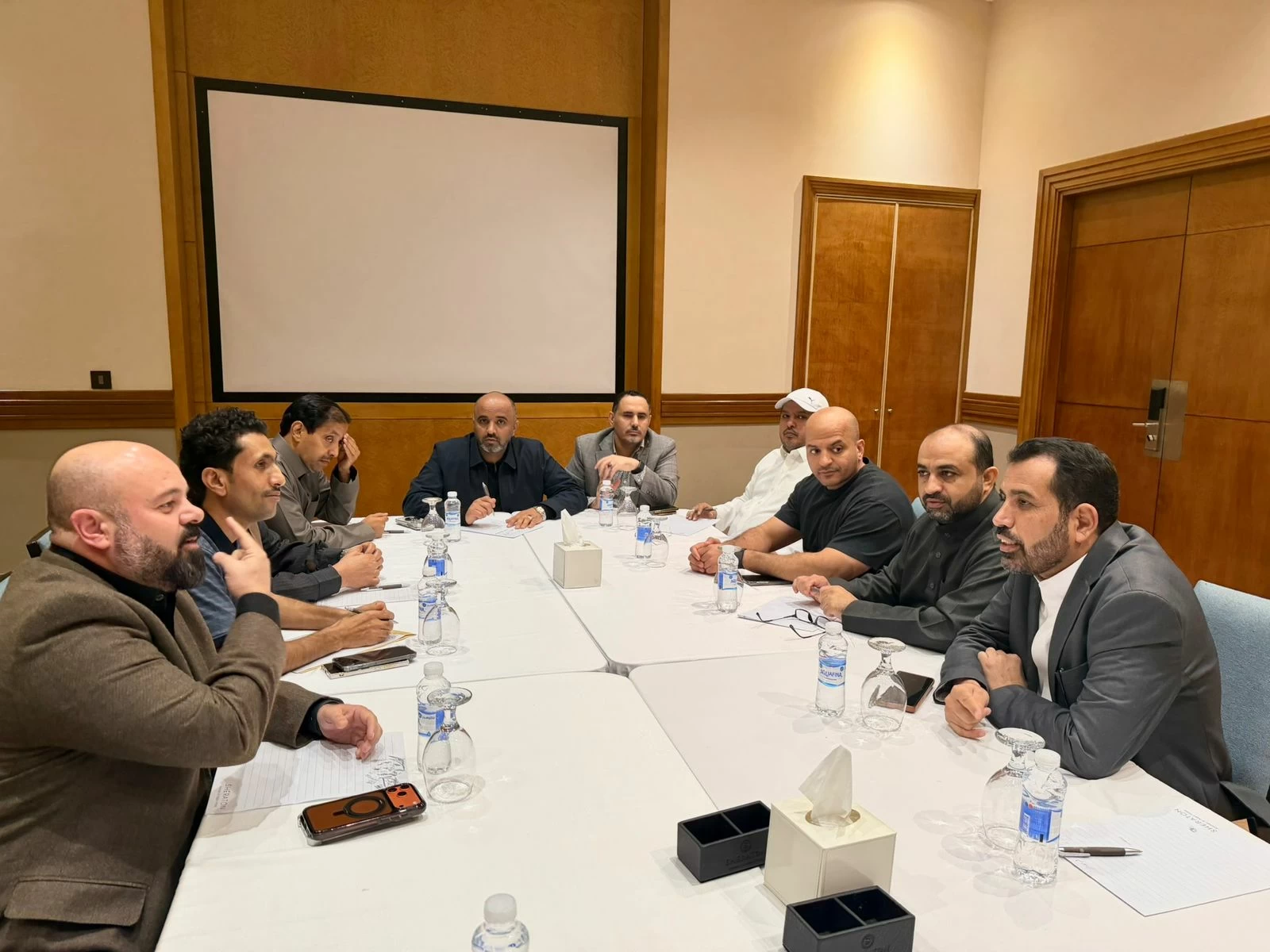 متحدّث لجنة التفاوض اليمنية لـ«عكاظ»: دعم السعودية وراء نجاح اتفاق الأسرى