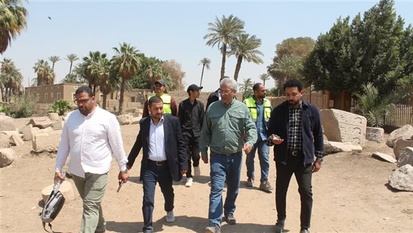 أمين عام الأعلى للآثار يتفقد منطقتي سقارة وميت رهينة