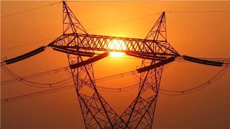 حقيقة استدعاء مهندسي الكهرباء من الخليج