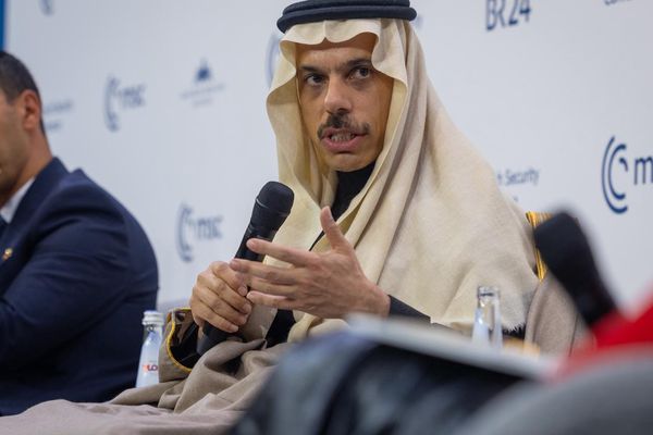 وزير الخارجية يشارك في جلسة بعنوان "نقطة التحول: النظام الدولي بين الإصلاح والانهيار"