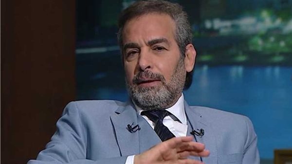 ممنوع من الكلام.. تفاصيل الحالة الصحية للفنان أحمد عبد العزيز