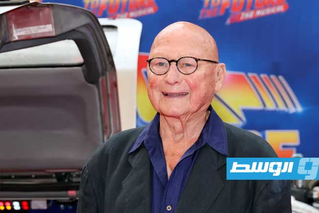 رحيل الممثل جيمس تولكان نجم «باك تو ذا فيوتشر» عن 94 عاماً